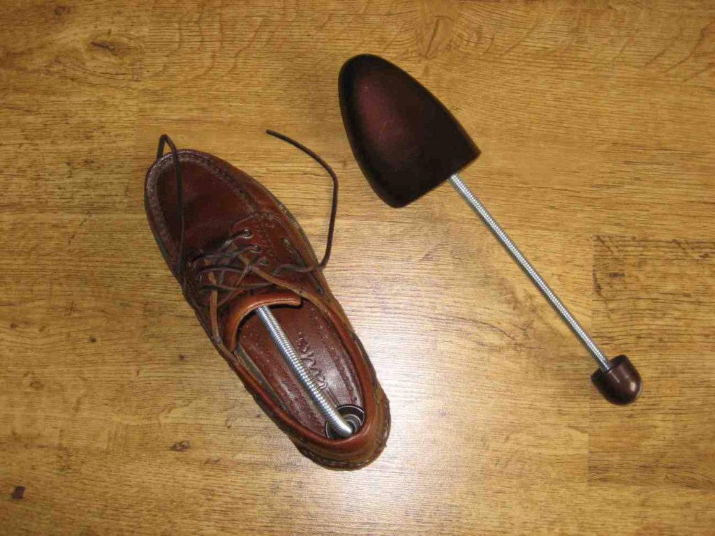 Shoe-tree
