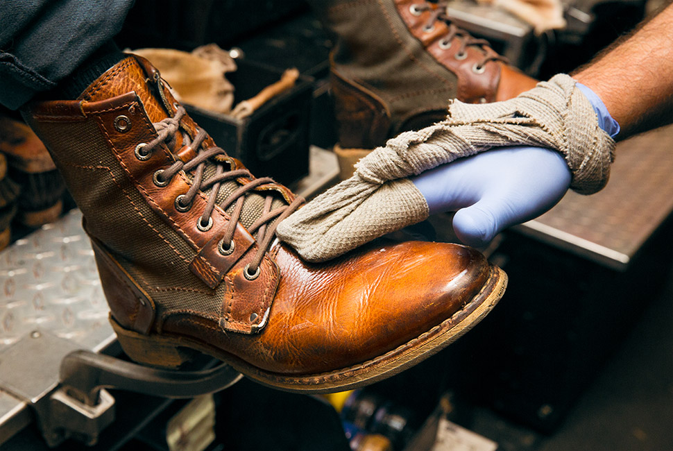 shoe-shining-gear-patrol-2