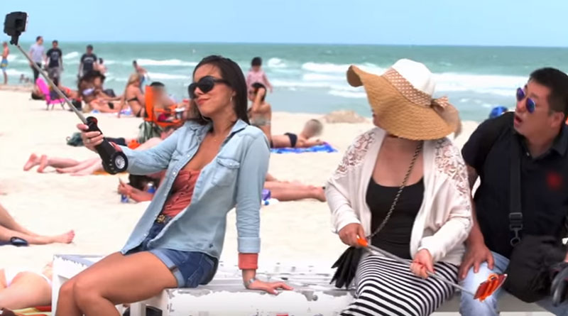 Here comes the world’s first automated selfie stick  