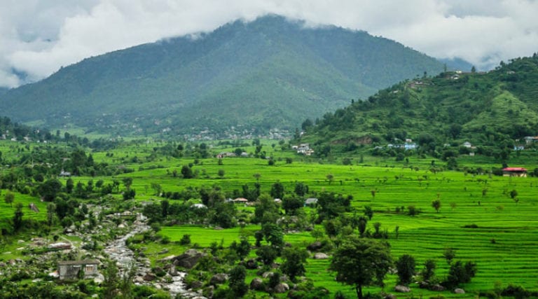 স্বর্গের কাছাকাছি রয়েছে যে উপত্যকা