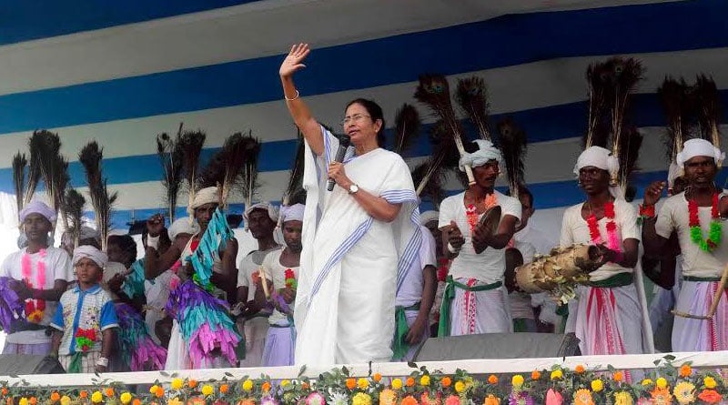 পথ চলা শুরু নতুন সকালের শপথ নিয়ে: মমতা
