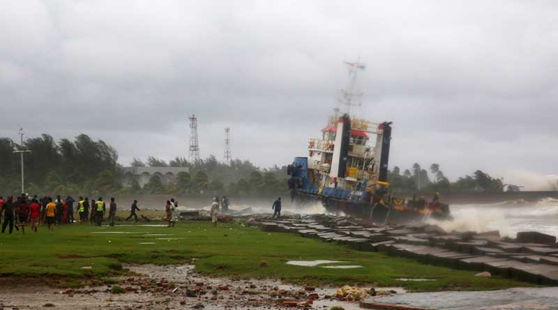 cyclone roanu in dhaka, 24 died