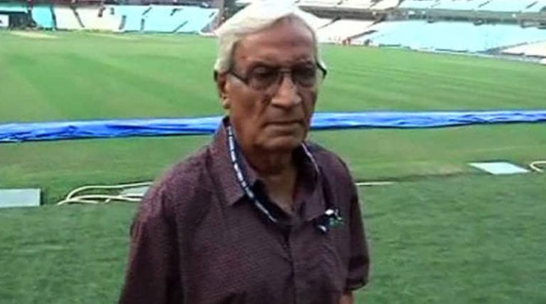 জীবনের পিচ ছাড়লেন সিএবি-র ‘প্রবীরবাবু’