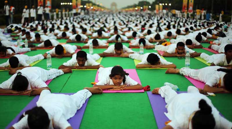 30,000 Rehearse At Chandigarh's Capitol Complex For International Yoga Day