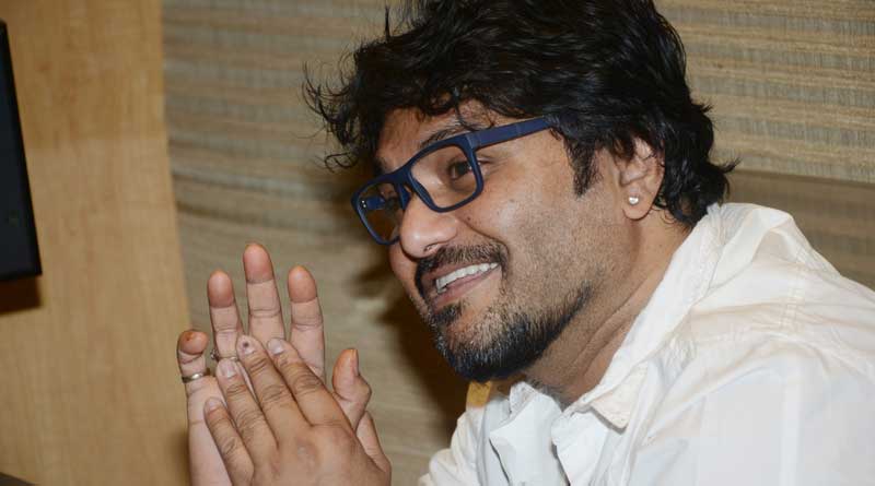Alipore police issues notice to Babul Supriyo for making obscene remark against Mahua Moitra