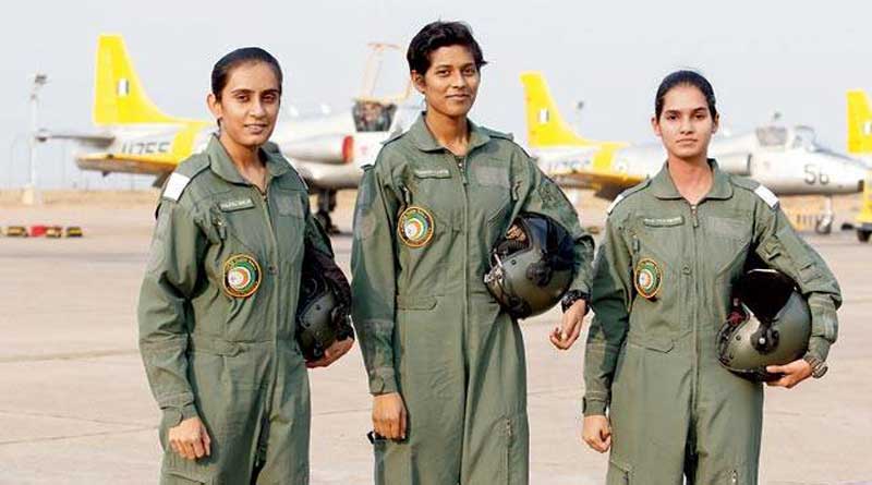 india-history-made-as-indian-air-force-gets-its-first-batch-of-women-fighter-pilots