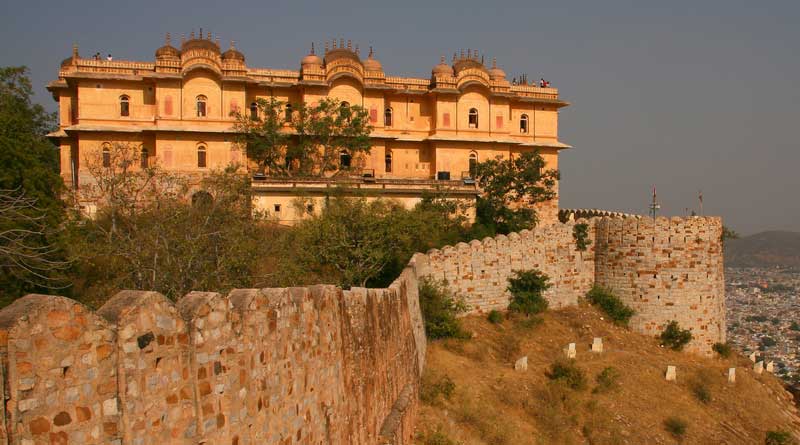 The Haunted History Of Nahargarh Fort