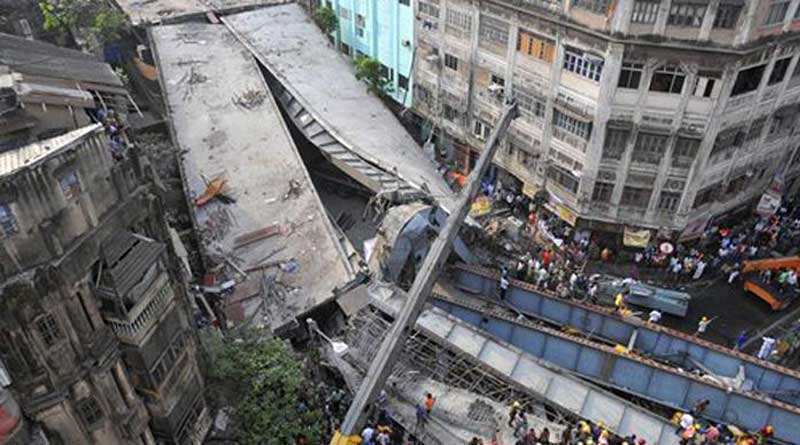 Vivekananda flyover collapse victims' families demand justice