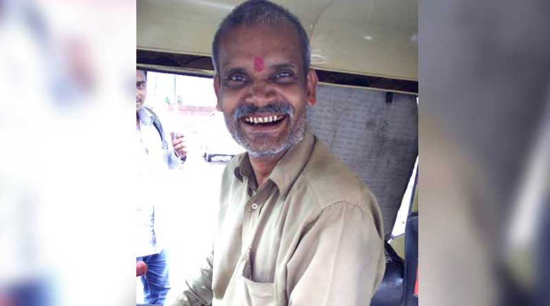 A Hindu Auto Driver helped a Muslim man to attend friday prayer in Mumbai, Story Goes Viral