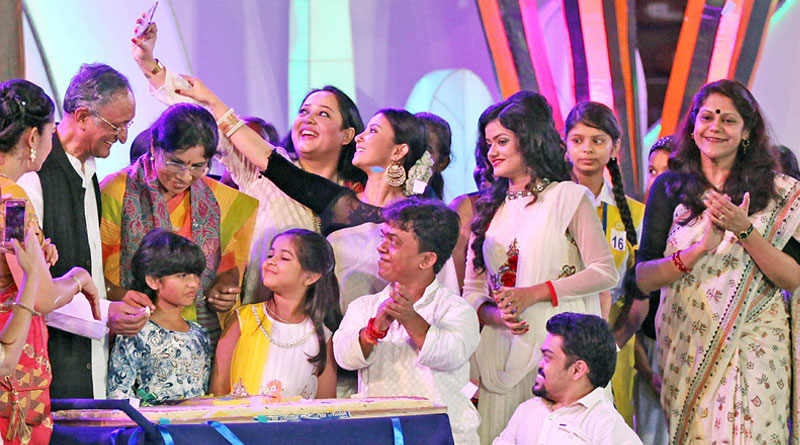 ছাত্রীদের কাছে পৌঁছতে অ্যাপস চালু রাজ্যে
