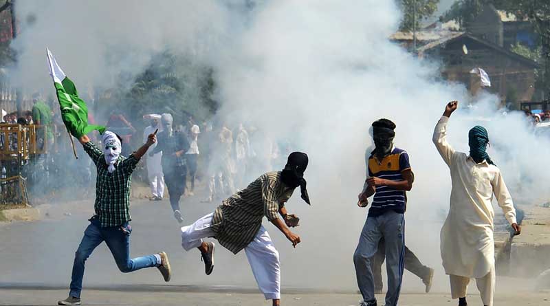Pakistan Govt. funding kashmiri youths for stone pelting, alleges Indian agencies