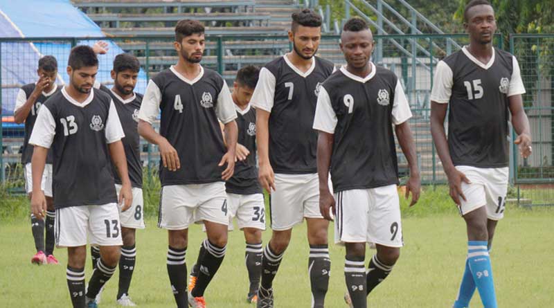 ইউনাইটেডের বিরুদ্ধে ড্র করেই সন্তুষ্ট থাকতে হল মহামেডানকে
