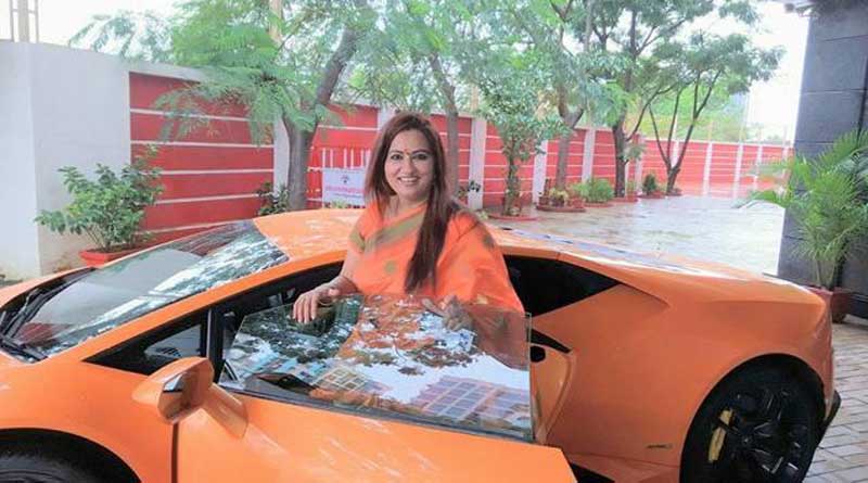  BJP MLA gifts his wife Rs 5.5 crore lamborghini, she then rams into auto