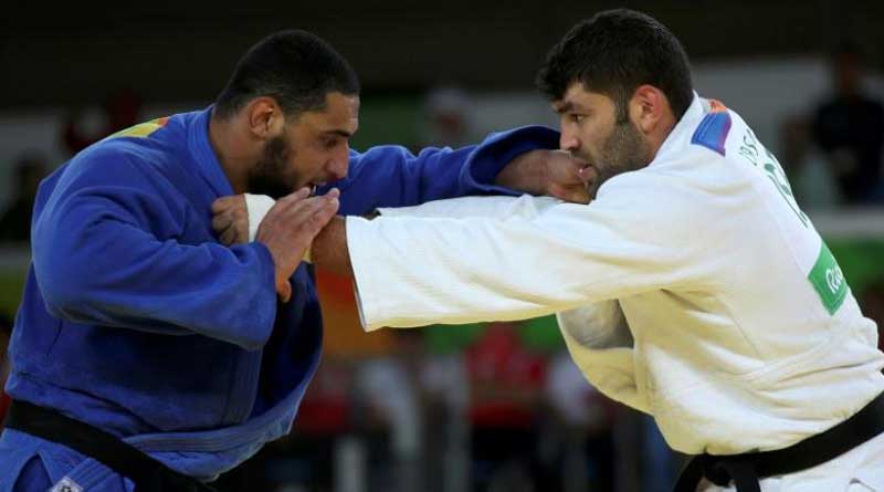 Egyptian judoka denied to handshake  with Israeli player