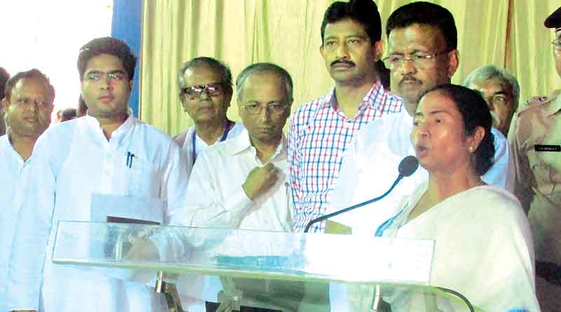 কেন্দ্রের বিরুদ্ধে অসহযোগিতার অভিযোগ, সরব মুখ্যমন্ত্রী