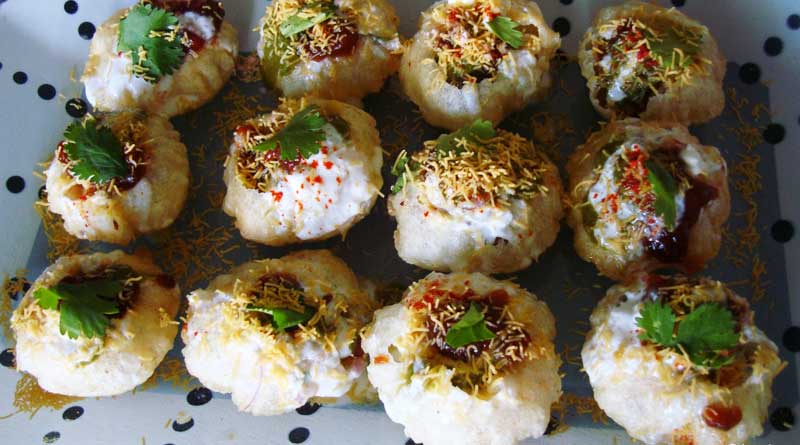 শহরের বুকে ফুচকায়ণের নয়া রূপকথা
