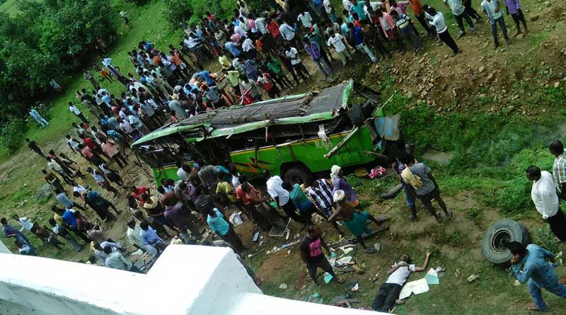 ওড়িশায় বাস দুর্ঘটনায় মৃত ১৬