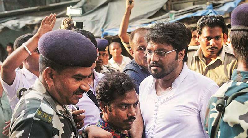 রণক্ষেত্র আসানসোল, আক্রান্ত কেন্দ্রীয় মন্ত্রী বাবুল সুপ্রিয়
