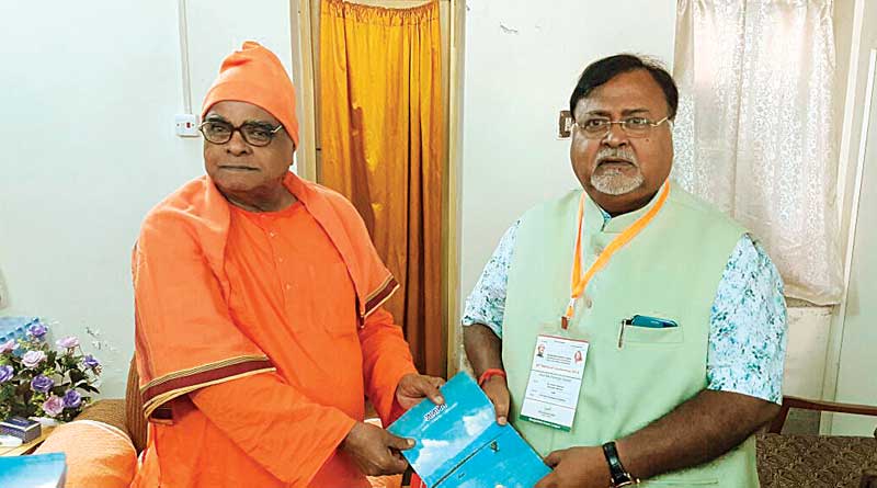 উচ্চশিক্ষা ও গবেষণায় দুই বাংলার মেলবন্ধনের প্রস্তুতি শুরু: পার্থ