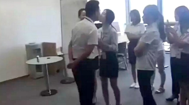 It’s Mandatory For Female Staff To Kiss Their Boss Everyday In a Chinese Company
