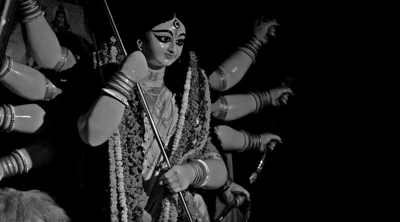 নারীস্তুতির এ দেবীপক্ষ আসলে মিথ্যাপক্ষ?
