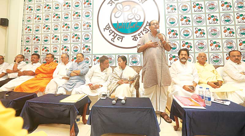 রাজ্যে সাম্প্রদায়িক সম্প্রীতি রক্ষায় আসরে নামছে তৃণমূল