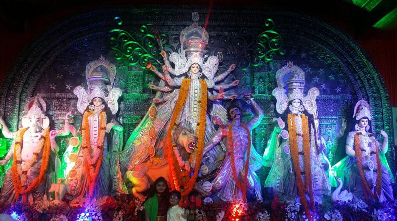 ‘মুখোপাধ্যায়দের পুজো’ ঐতিহ্যেই ঐতিহাসিক