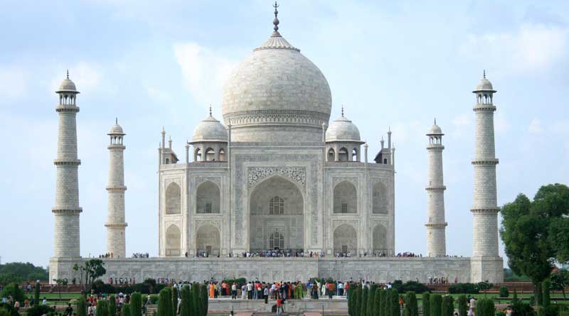 Taj Mahal pillar falls after heavy rains hit Agra