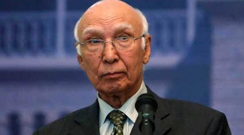India's Plans To Be Rude To Sartaj Aziz Will Give Pak What It Wants