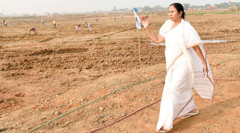 Mamata Banerjee to arrange foreign trip for the workers of Singur