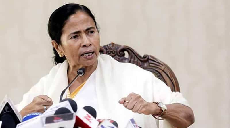  CM Mamata Slams Modi Govt. on demonetisation and chitfund scam