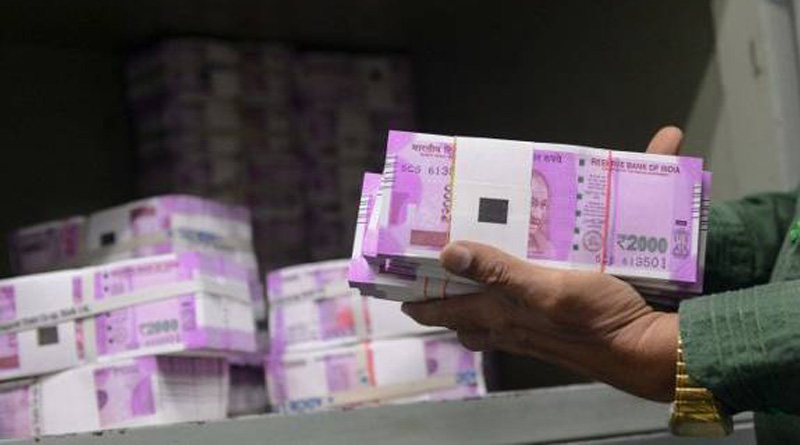 How IT Department is tracing Rs 2000 notes?