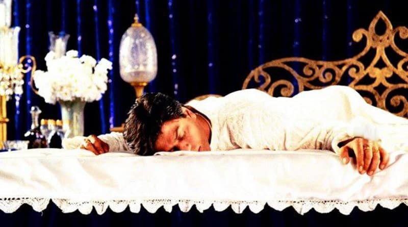 Do You Know- What Shah Rukh Khan Uses To Do Every Night Before Sleeping?