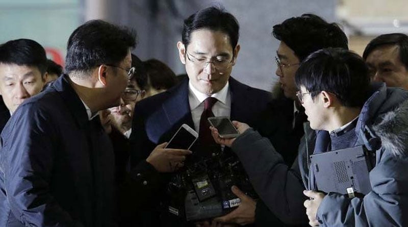 Samsung boss may face prison over corruption charges 