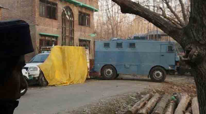 j&k 4 terrorist killed in encounter in kulgram, South Kashmir