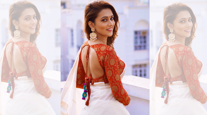 Tolly Actress Mimi Chakrabarty welcomes new member in her family