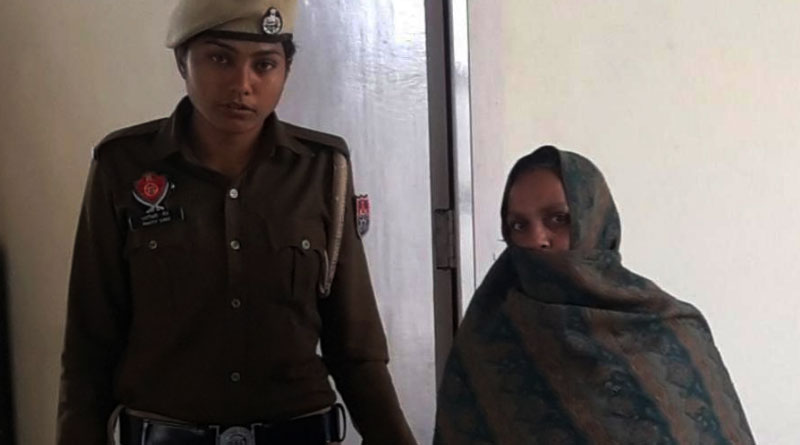 সুইসাইড নোট লিখিয়ে দুই মেয়েকে খালে ফেলে দিল বাবা-মা