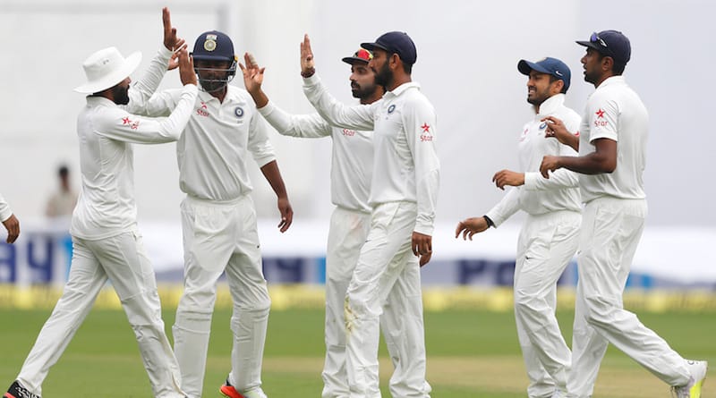 পূজারার চওড়া ব্যাটে ভর করে স্বস্তি ফিরল ভারতীয় শিবিরে