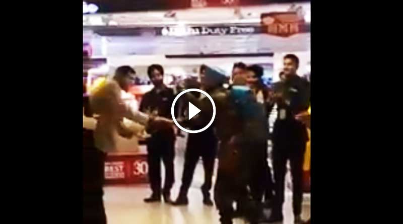 Video of crowed applauding army jawnas at Delhi airport will make you proud
