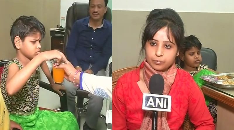 বানরের স্বভাব কাটিয়ে মানুষের মতো খেতে শিখেছে ‘বন্য’ বালিকা