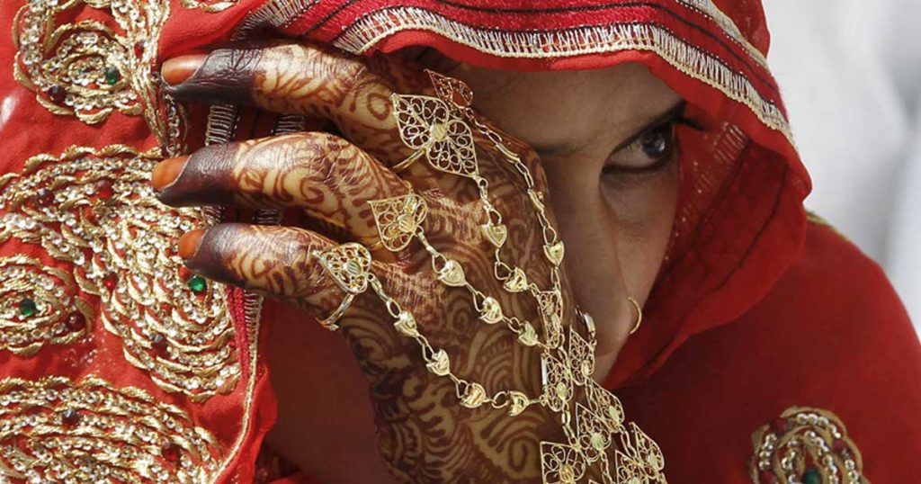 খাবারের মেনুতে নেই মাংস! ভেস্তে গেল বিয়ে