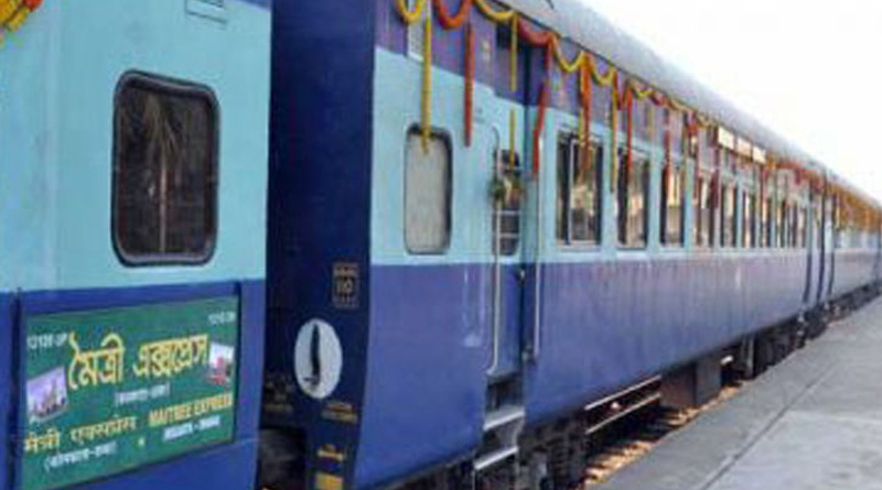 Dhaka-Kolkata Maitree Express collides with push trolley, no casualty reported