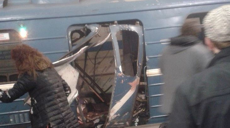 রাশিয়ায় মেট্রো স্টেশনে জোড়া বিস্ফোরণ, মৃত অন্তত ১০
