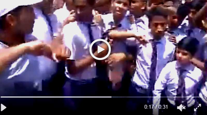 ‘পাকিস্তান মুর্দাবাদ’, শহিদদের মুণ্ডচ্ছেদের প্রতিবাদে স্লোগান স্কুল পড়ুয়াদের