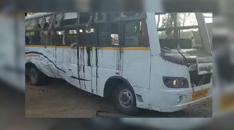 উত্তরপ্রদেশ ও বিহারে দু’টি পৃথক বাস দুর্ঘটনা, মৃত ৮