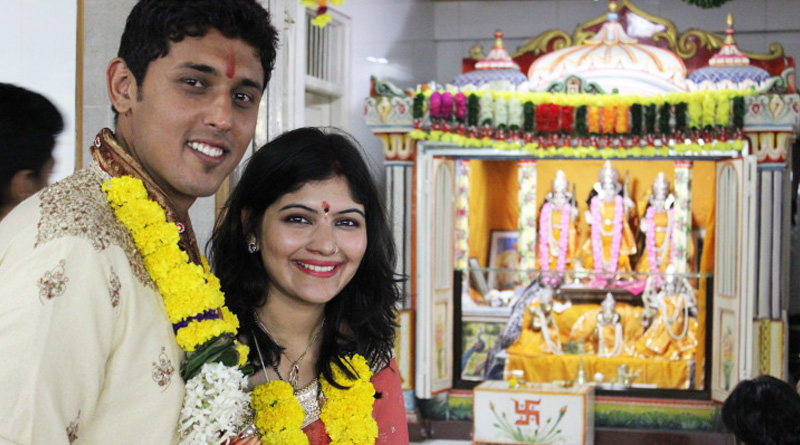 হিন্দু প্রেমিকাকে চারবার বিয়ে করলেন এই মুসলিম যুবক!