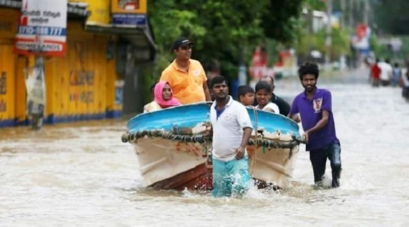 প্রবল বর্ষণে ভাসছে উত্তর ও উত্তর-পূর্ব ভারত, বন্যা পরিস্থিতি গুজরাট-রাজস্থানে