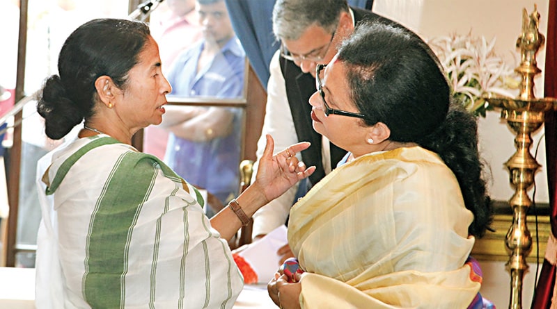 মন্ত্রিসভায় চন্দ্রিমা-উজ্জ্বল, দিল্লি গেলেন মুখ্যমন্ত্রী