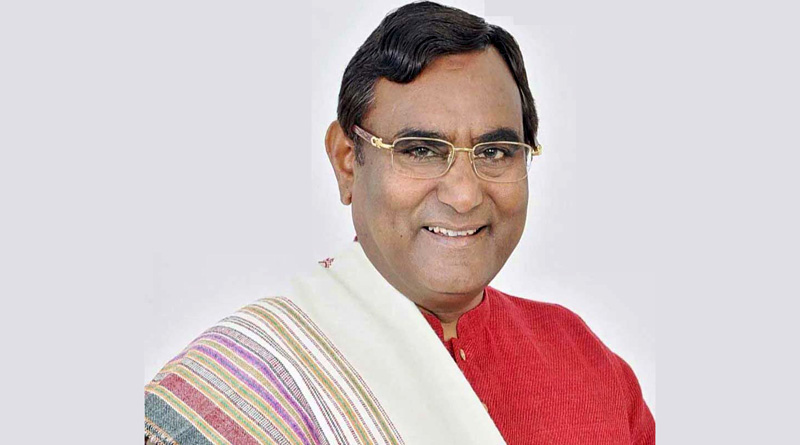 স্পিকারকে ‘কাকা’ সম্বোধন, চাকরি গেল নিরাপত্তারক্ষীর
