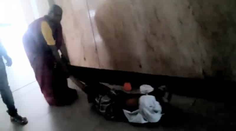 No stretcher, woman forced to drag husband for X-ray in Karnataka hospital 